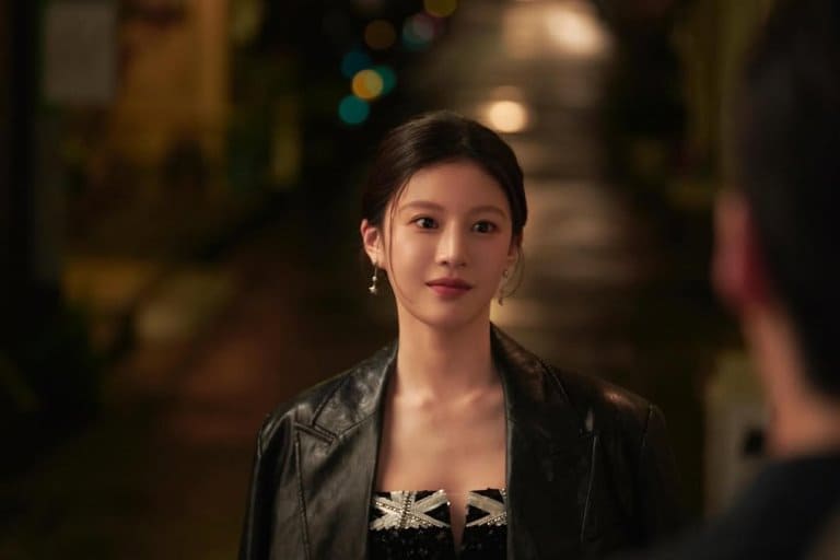 Го Юн Чжон Джон Go Yoon Jung 고윤정 Can You Translate This Love перевести