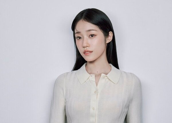 Roh Yoon Seo 노윤서 Ро Юн Со Но Юн Со