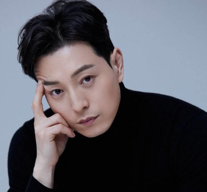 Jung Sung Il чон сон иль красавица чудовище Beauty Beauty in the Beast Jung Sung Il чон сон иль красавица чудовище Beauty Beauty in the Beast